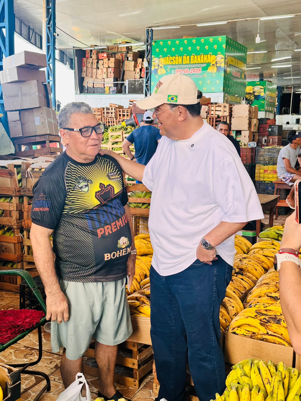 Eduardo Braga destaca modernização da Manaus Moderna durante visita à região portuária