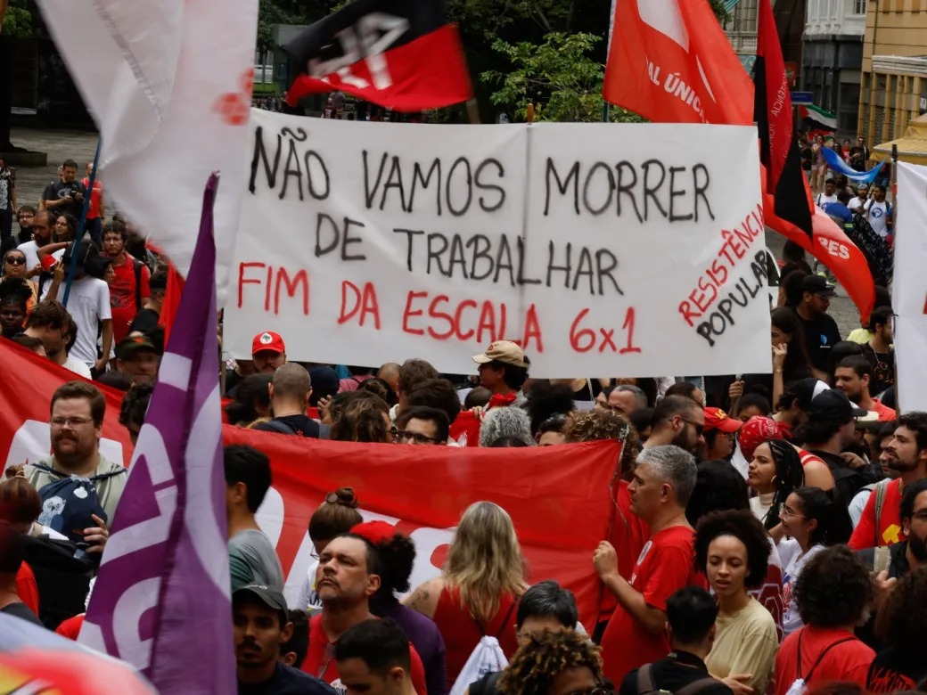 Jornada de trabalho pode cair para 40 horas com nova proposta