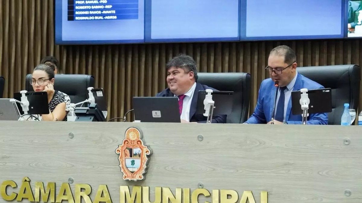 Profissionais da educação de Manaus terão recomposição salarial