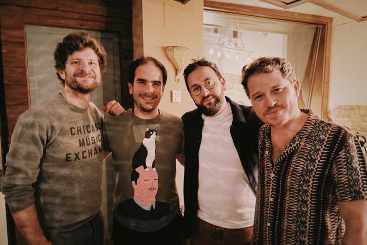 Hermeto Universal mistura releituras e músicas inéditas em tributo emocionante