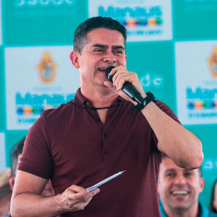 Governo do Amazonas recua após pressão política sobre a UEA