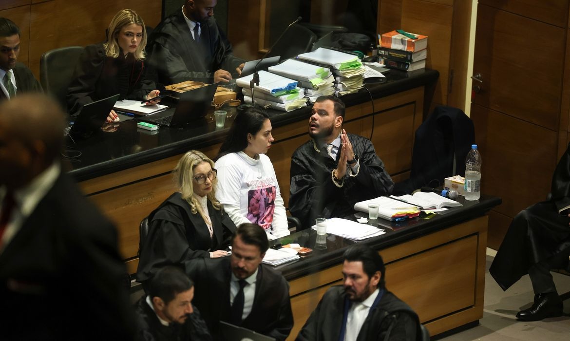 Testemunhas marcam julgamento do Caso Henry