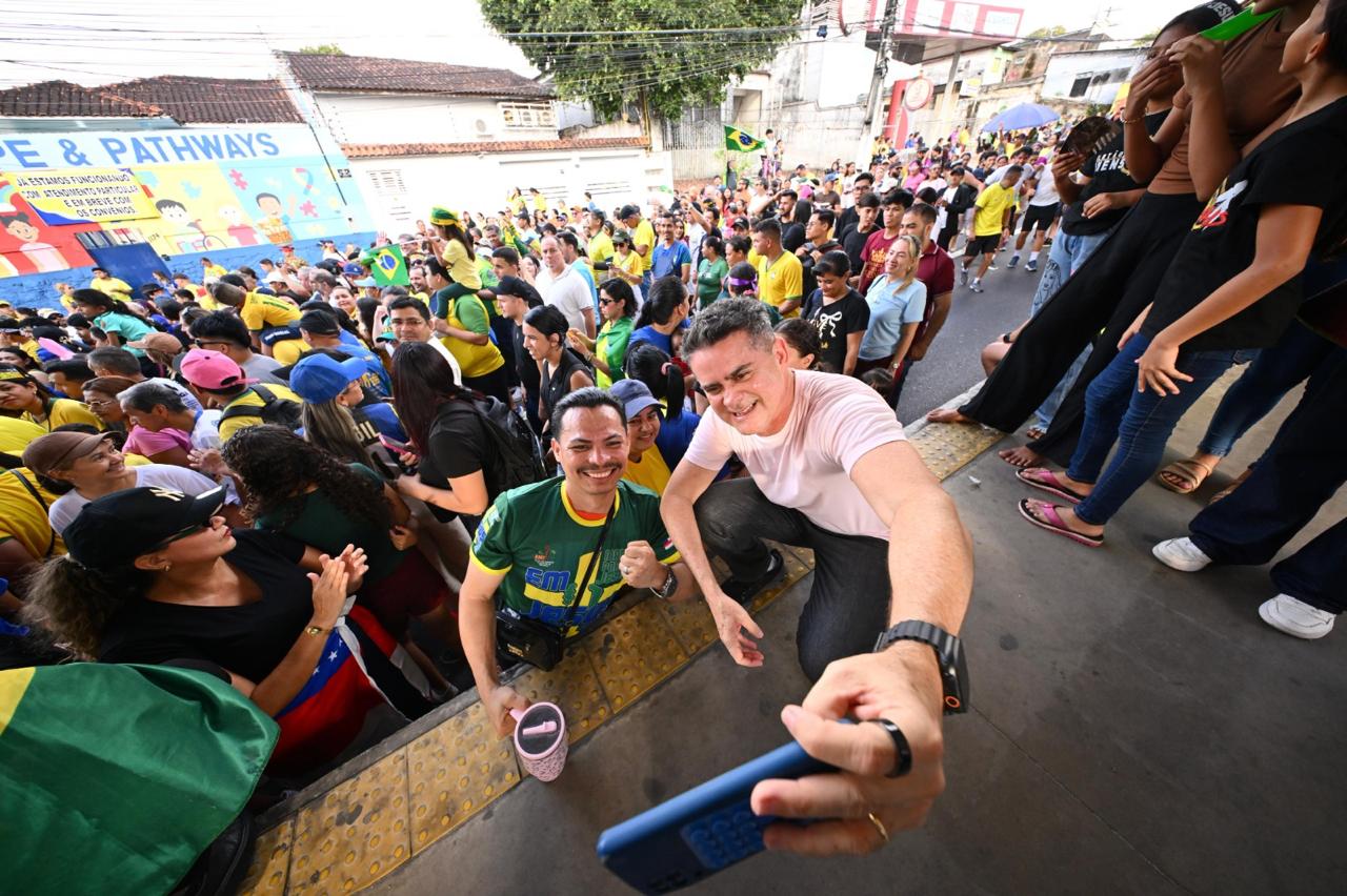 David Almeida critica Wilson Lima e Roberto Cidade