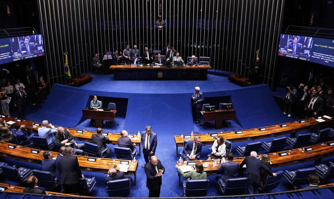 PEC alternativa ao 6x1 é enviada à CCJ