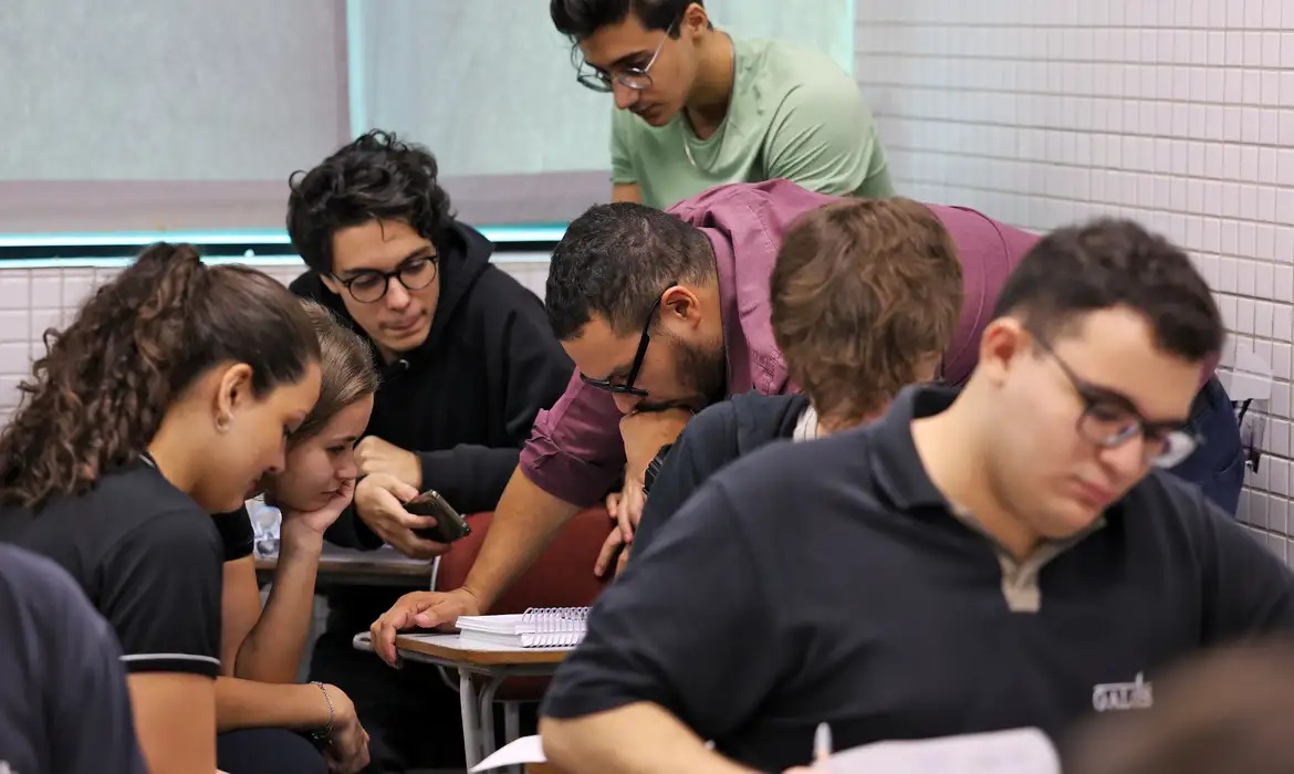 Enem 2026 permite nome social e atendimento especializado