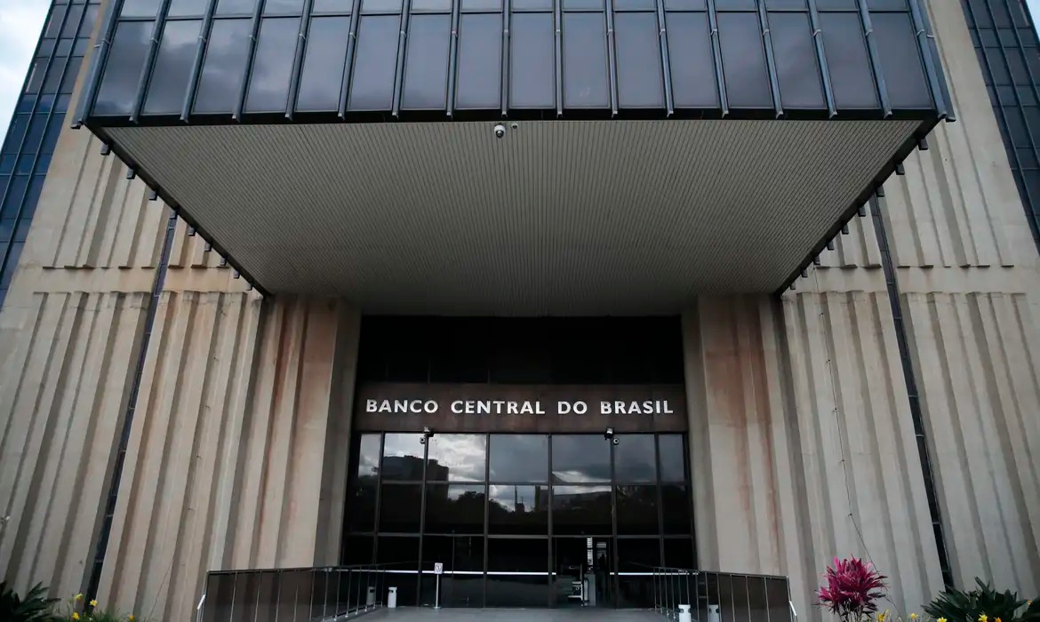 Reservas internacionais do Brasil chegam a US$ 371 bilhões em maio