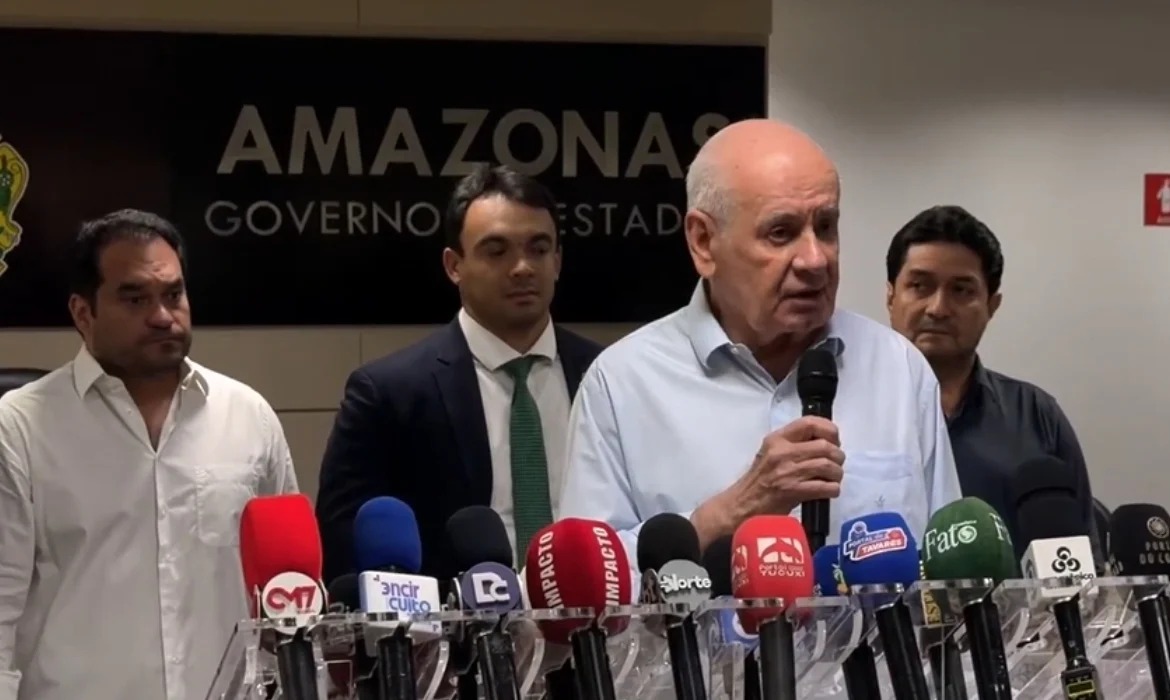 Ausência de Roberto Cidade em coletiva sobre Passe Livre gera críticas