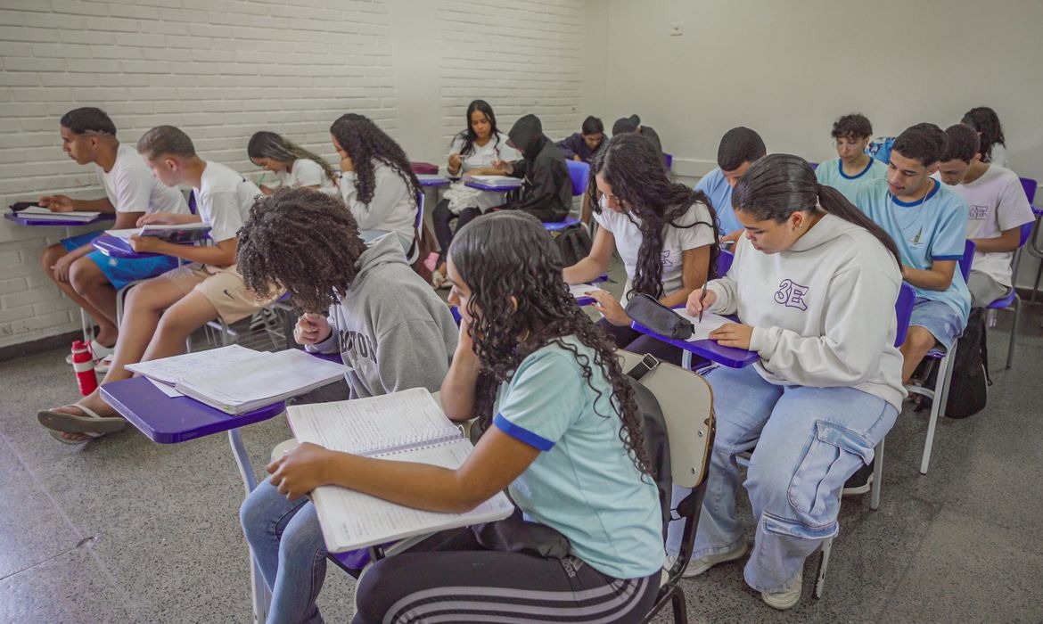 Censo Escolar 2026: dados serão usados para distribuição de recursos do Fundeb