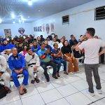 Candidato Marcos Patrício reúne atletas com David Almeida