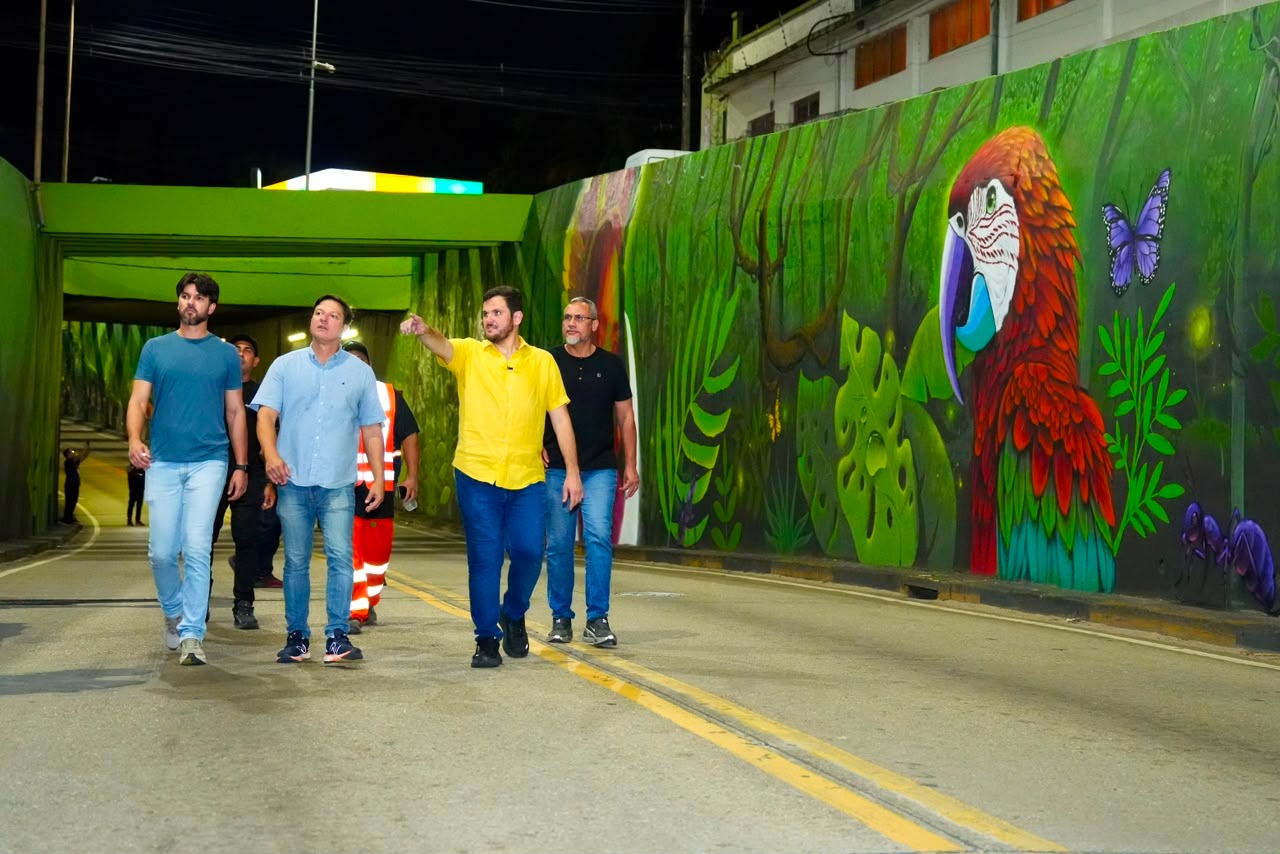 Renato Junior acompanha avanço de obras de infraestrutura urbana em Manaus