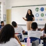 Implementação da educação política nas escolas dependerá de regulamentação