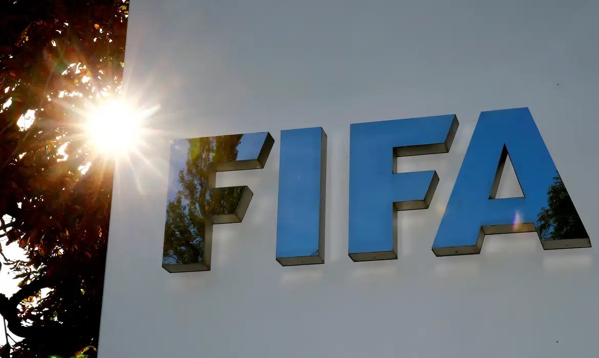 Uefa e Concacaf demonstram insatisfação com liderança de Gianni Infantino