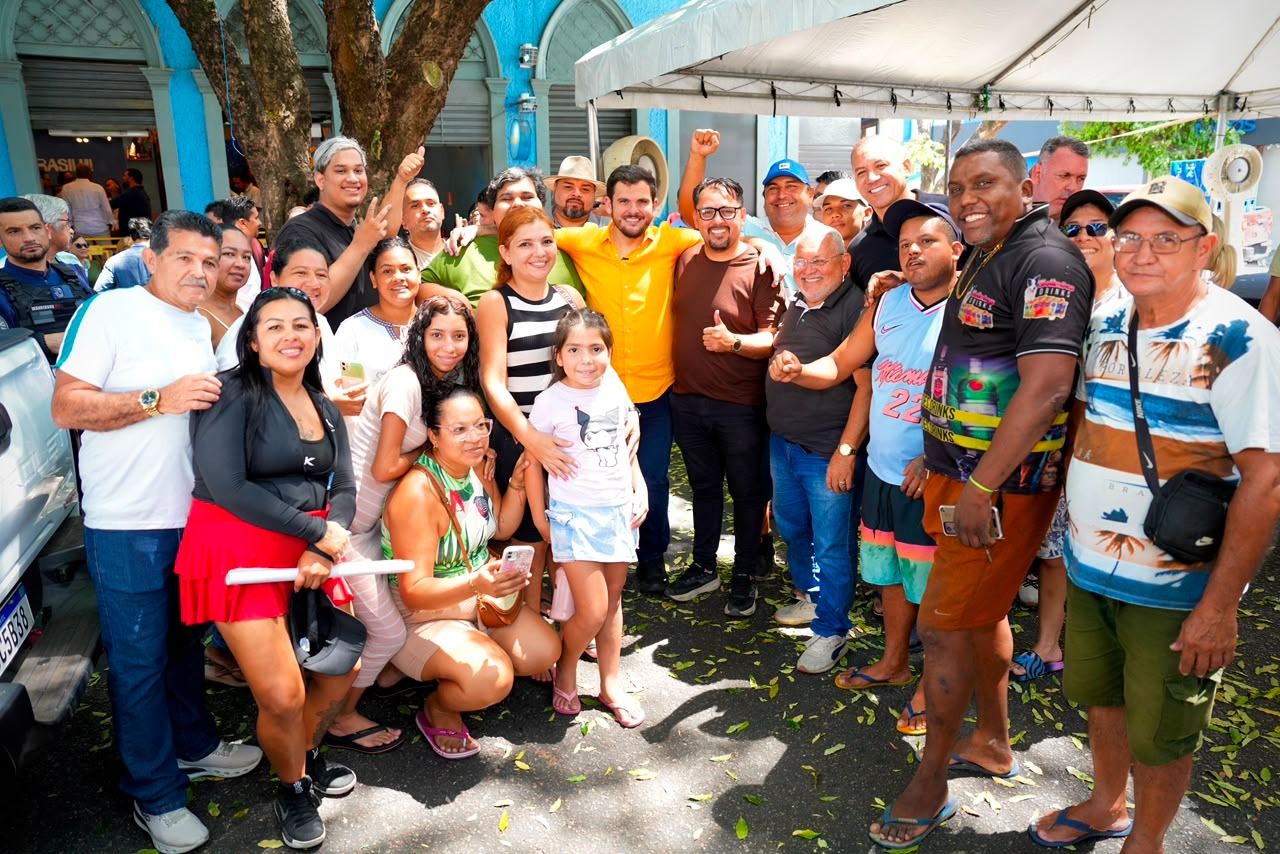 Renato Junior garante diálogo com ambulantes da Ferreira Pena em Manaus