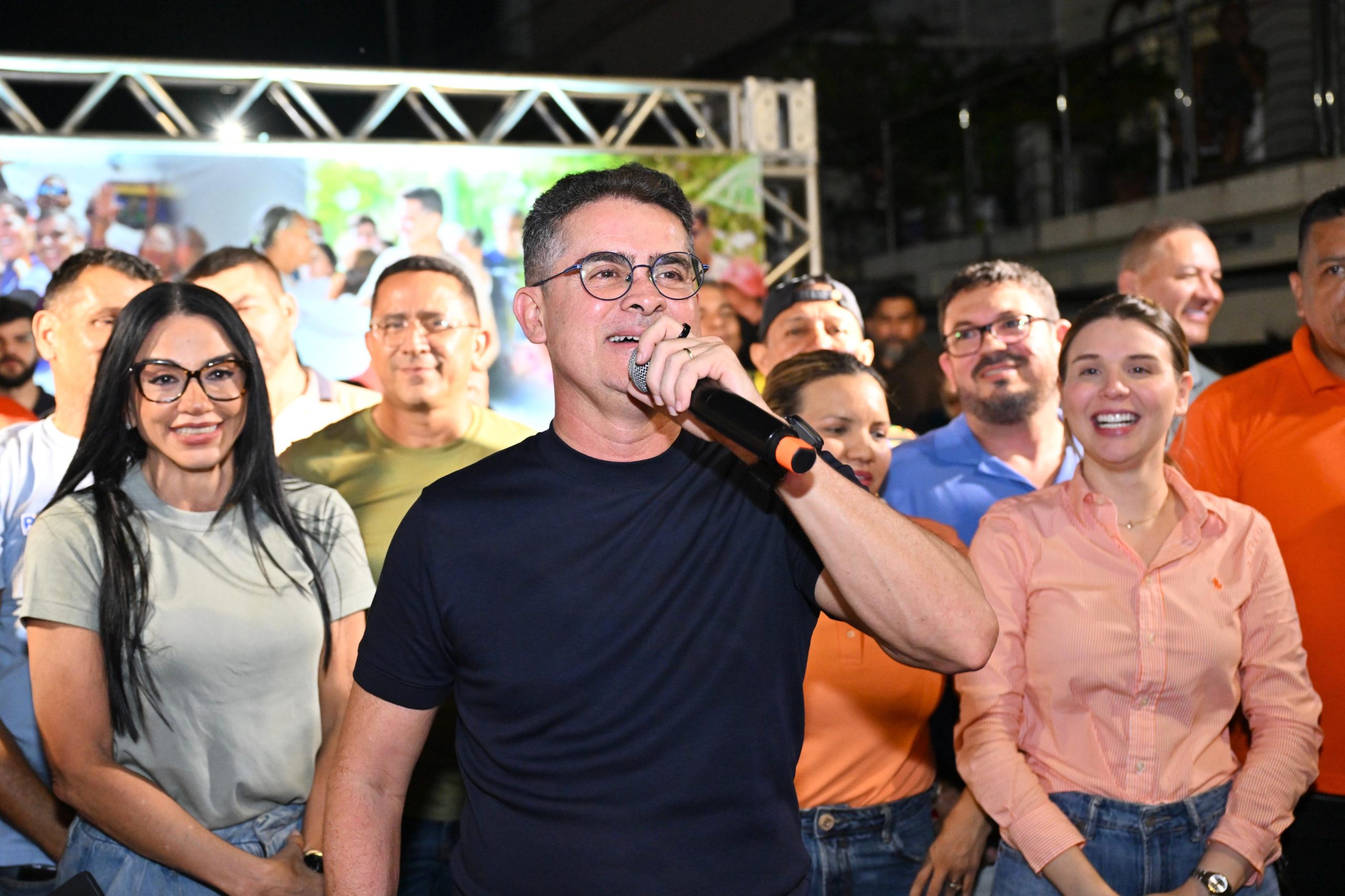 David Almeida destaca 17 escolas reformadas na Compensa