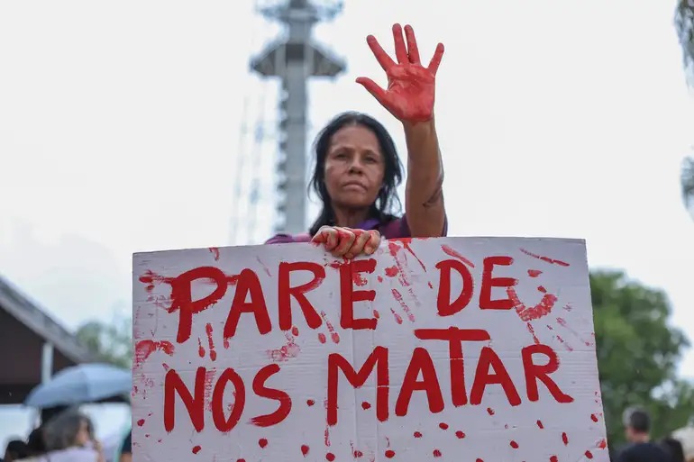 Agressões contra mulheres aumentam 28,9% durante jogos