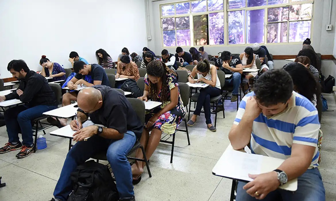 Encceja 2026: veja tudo o que o candidato precisa saber
