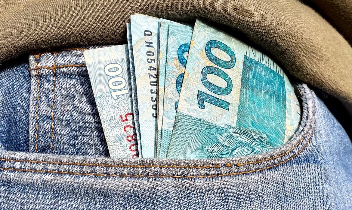 Bolsa Família agosto: veja quem recebe nesta sexta-feira e próximas datas