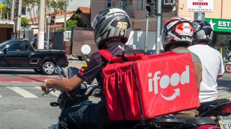 Lei permite farmácias em apps, mas Anvisa definirá regras