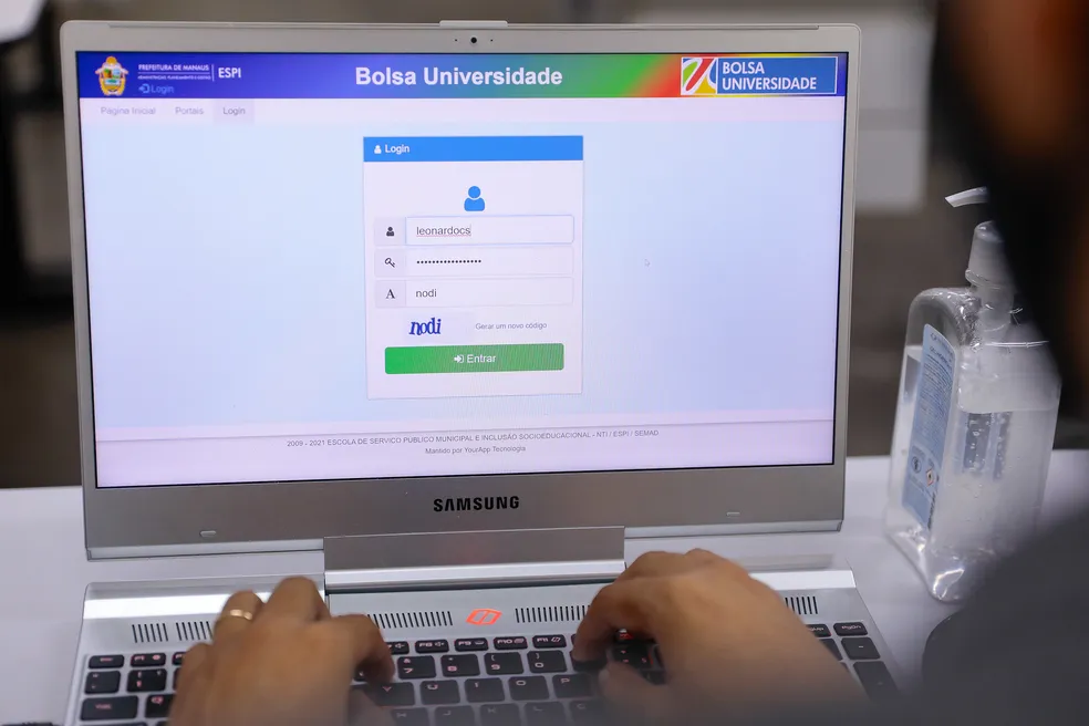 Bolsa Universidade 2027 anuncia nova chance para estudantes cursarem faculdade em Manaus
