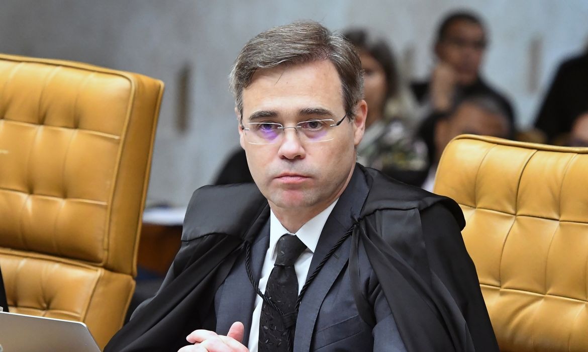 Mendonça detalha encontro com Vorcaro e cita processo do Master