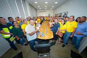 Subsídio de até R$ 3 milhões pode modernizar transporte complementar de Manaus