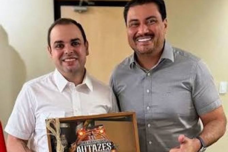 Justiça manda retirar propaganda do prefeito de Autazes em favor de Roberto Cidade